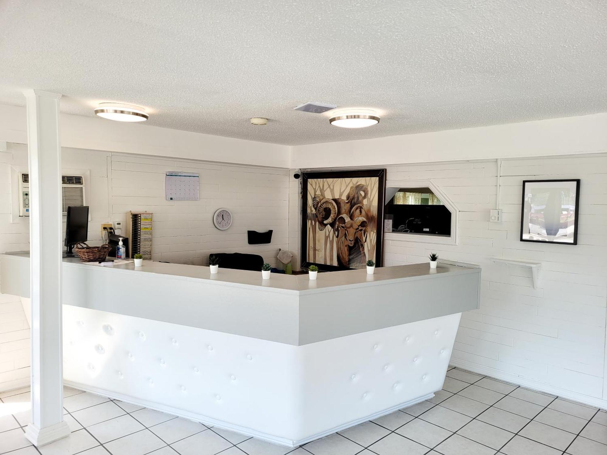 The Villager Inn Princeton Motel 外观 照片