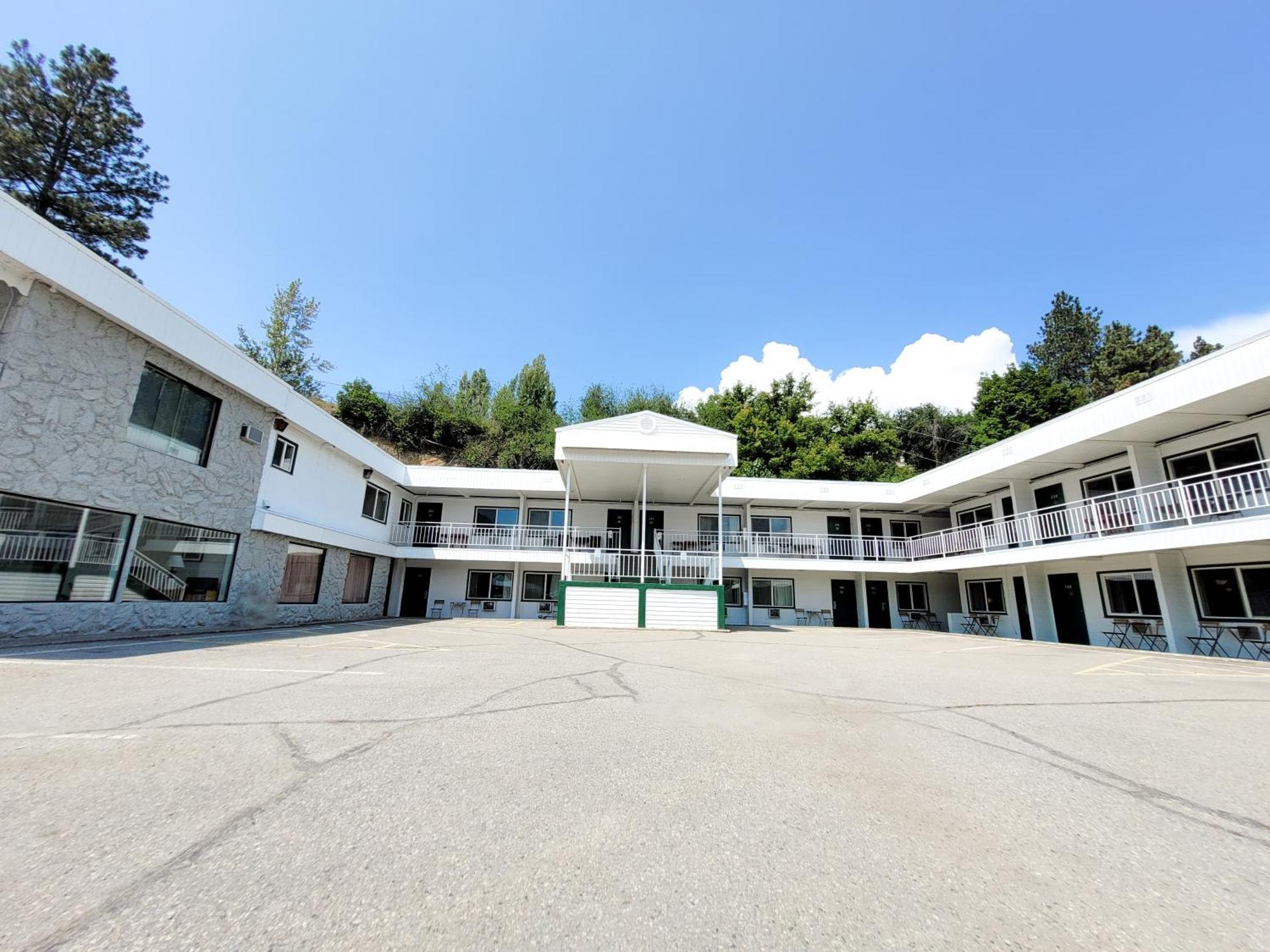 The Villager Inn Princeton Motel 外观 照片