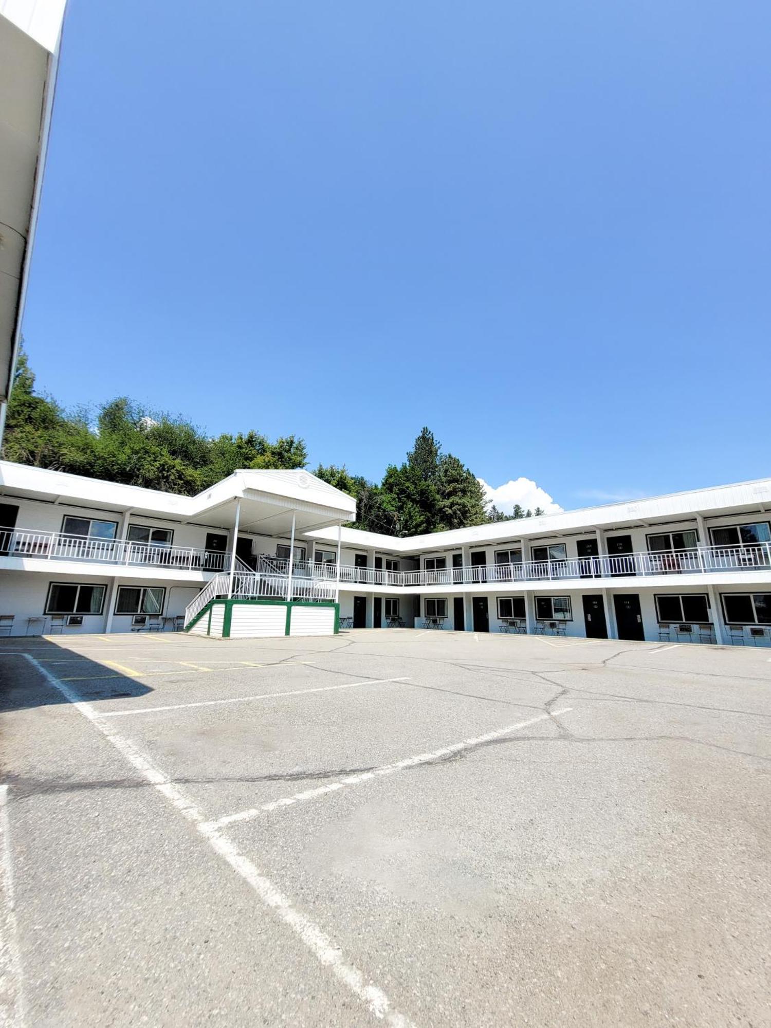 The Villager Inn Princeton Motel 外观 照片